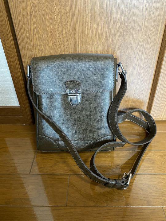 LOUIS VUITTON ショルダーバッグ