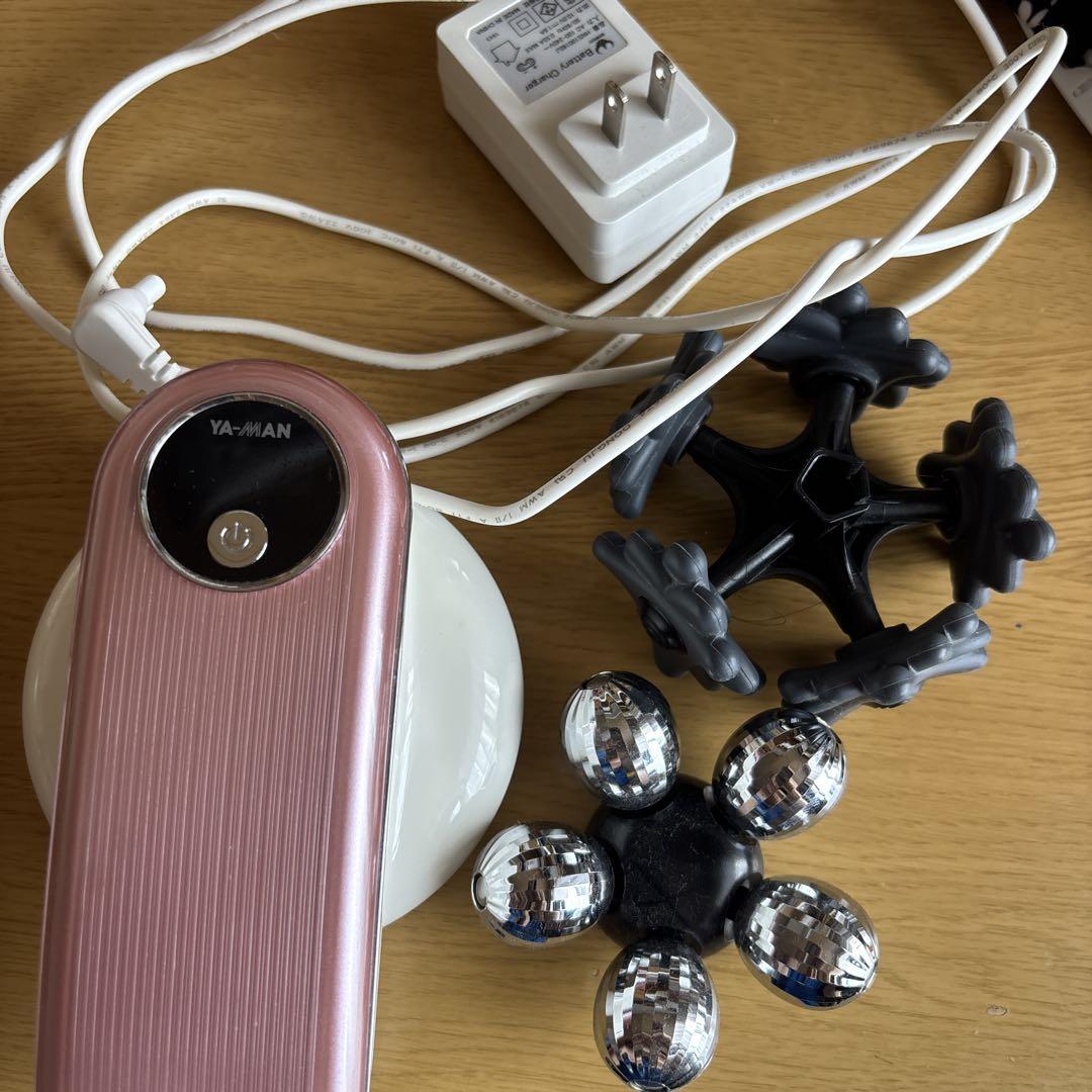 YAMAN 美顔器 充電器付き YA-MAN 美顔器 ピンク 充電器付き - メルカリ