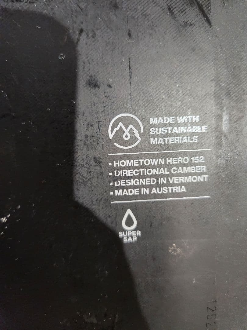 BURTON ファミリーツリー 22~23 152cm キャンバー BURTON ファミリーツリー 22~23 152cm キャンバー