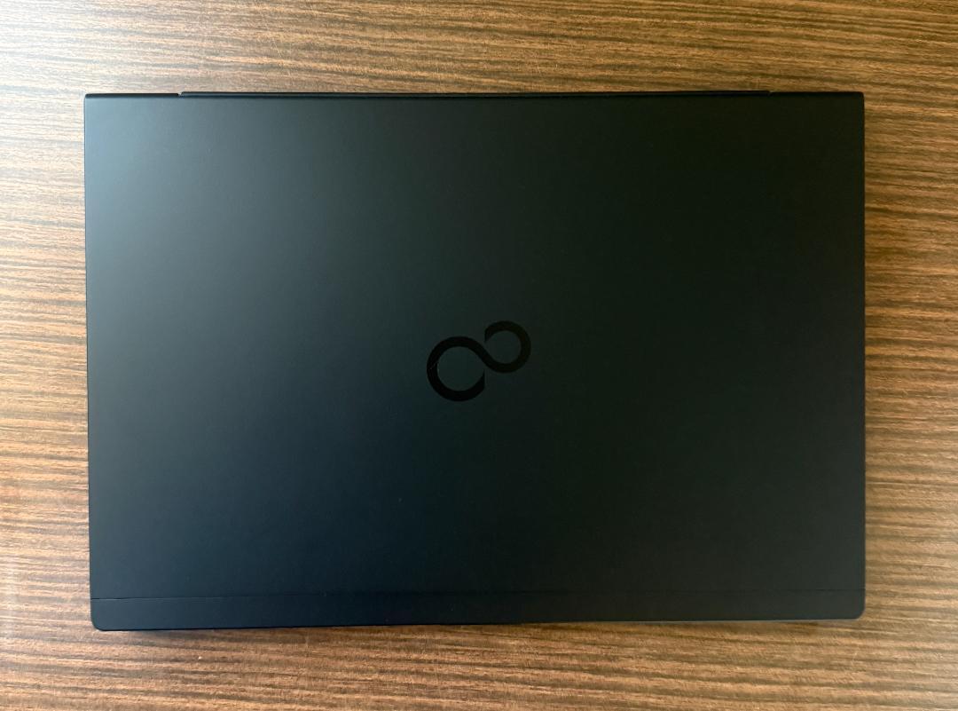LIFEBOOK U938/S - 高性能、フルHD、i5、8GB、256GB