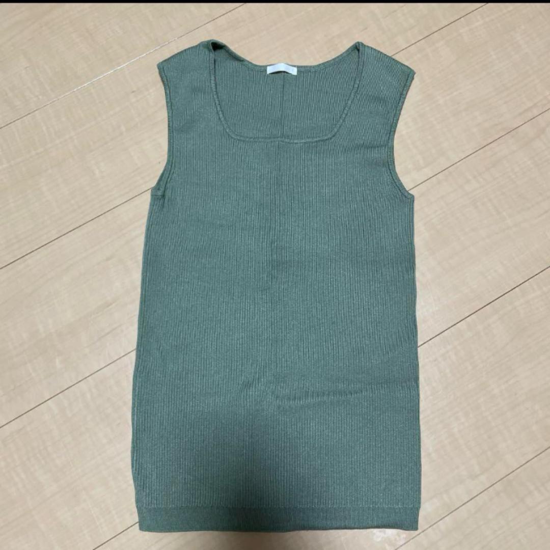 GU ノースリーブ　コレンココタンクトップ　Lサイズ