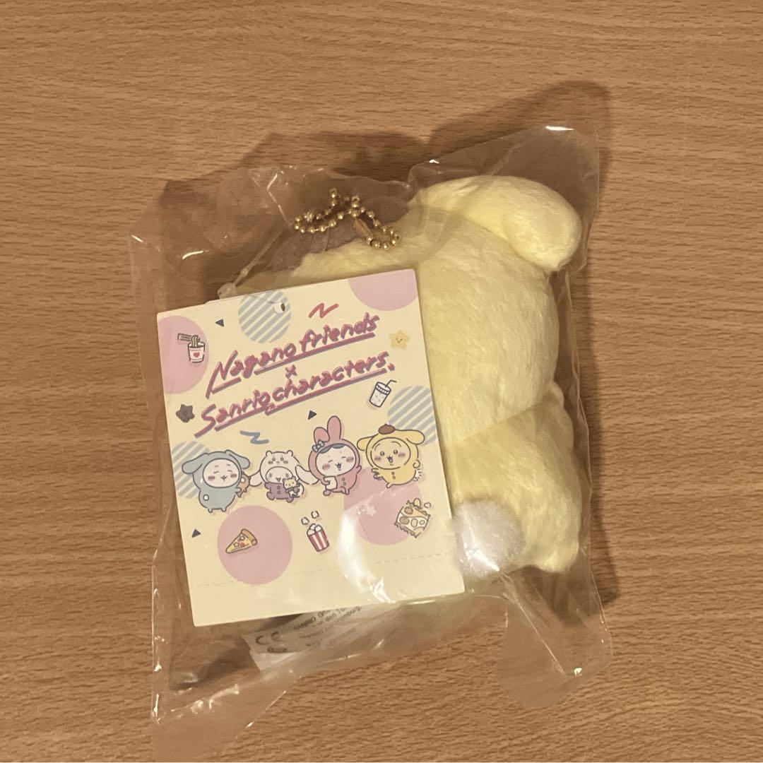 ちいかわ　うさぎ　ポムポムプリン　サンリオコラボ
