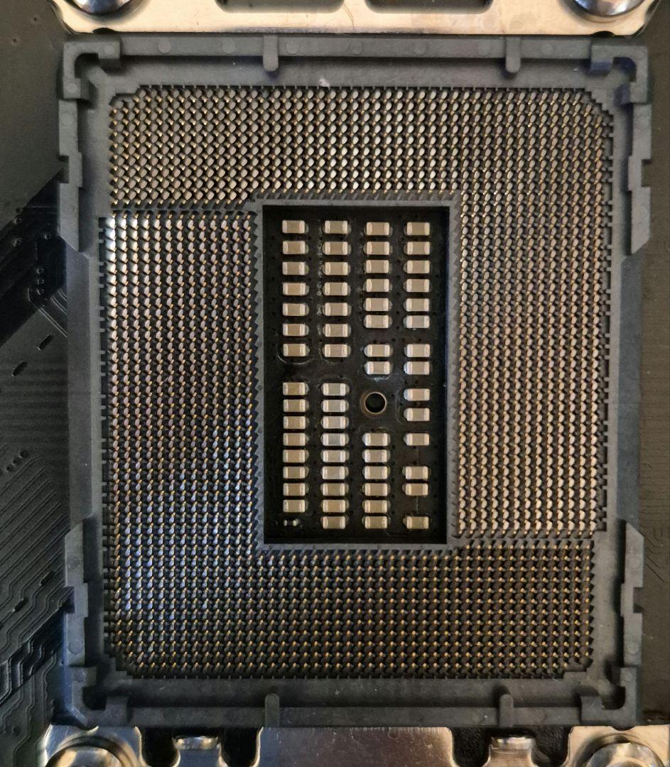 サ*ラ様 MSI MPG Z790 CARBON WIFI マザーボード