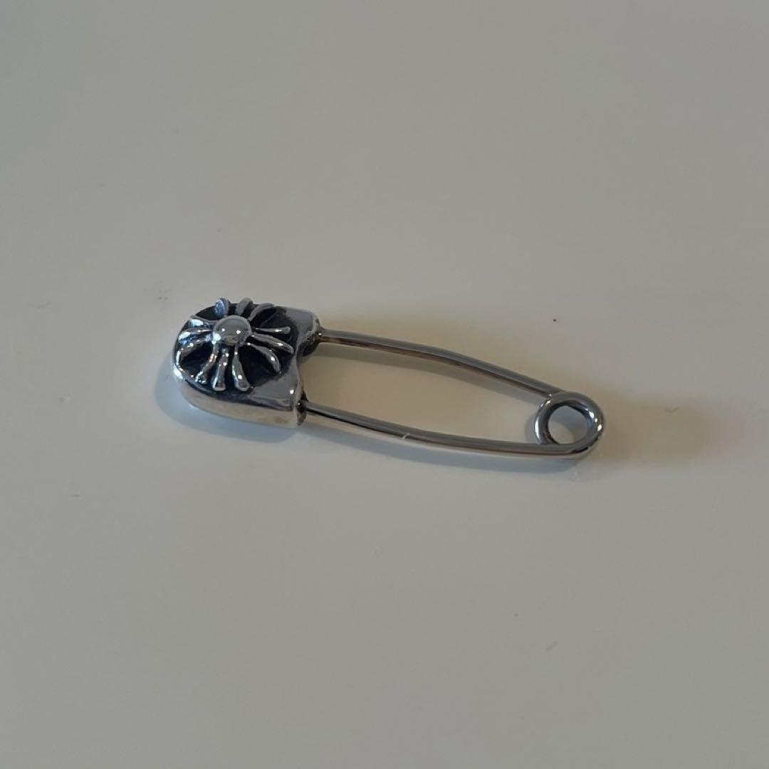正規品　希少　クロムハーツ　安全ピン クロムハーツ SAFETY PIN SM スモールセーフティピン - メルカリ
