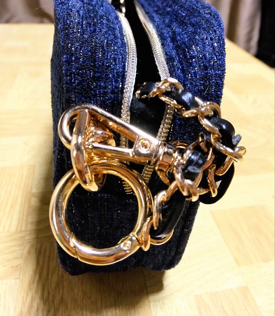☆ 最終価格 7,000円！ CHANEL ラメネイビー チャーム付き