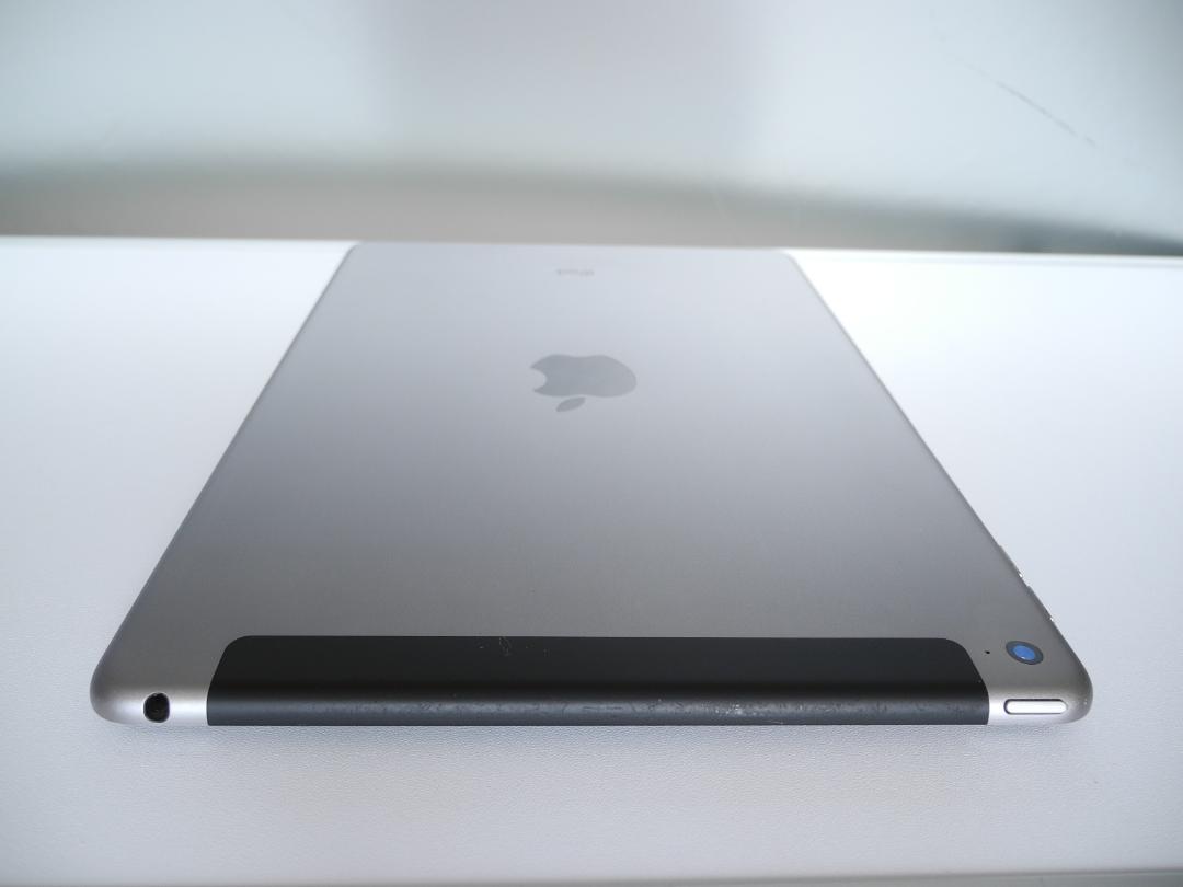 バッテリー iPad