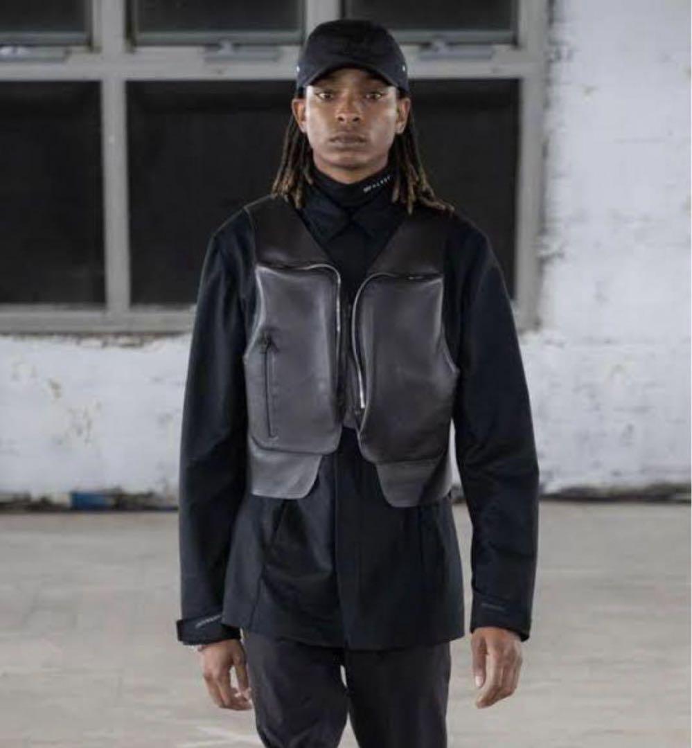 1017 ALYX 9SM】BONDED LEATHER VEST 1017 ALYX 9SM】BONDED LEATHER VEST