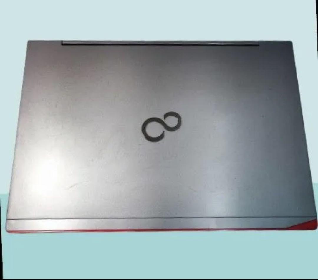 LIFEBOOK U745/M Windows11 Core i5 5300U