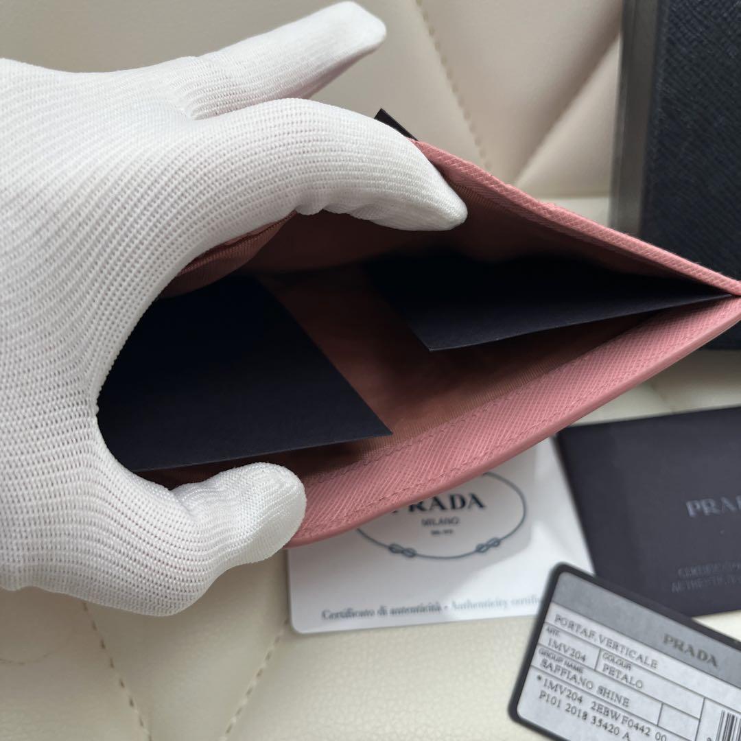 限定セール✨正規品♡プラダ PRADA レディース  サフィアーノ ミニ財布
