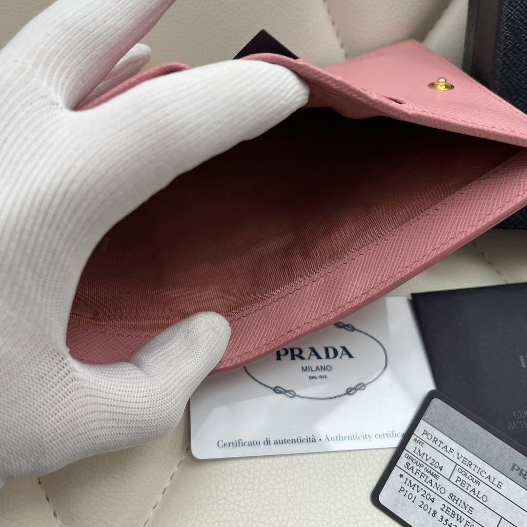 限定セール✨正規品♡プラダ PRADA レディース  サフィアーノ ミニ財布