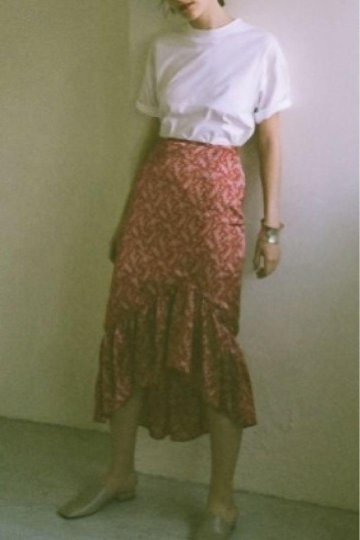 美品 PETIT FLOWER FRILL SKIRT CLANE (2346