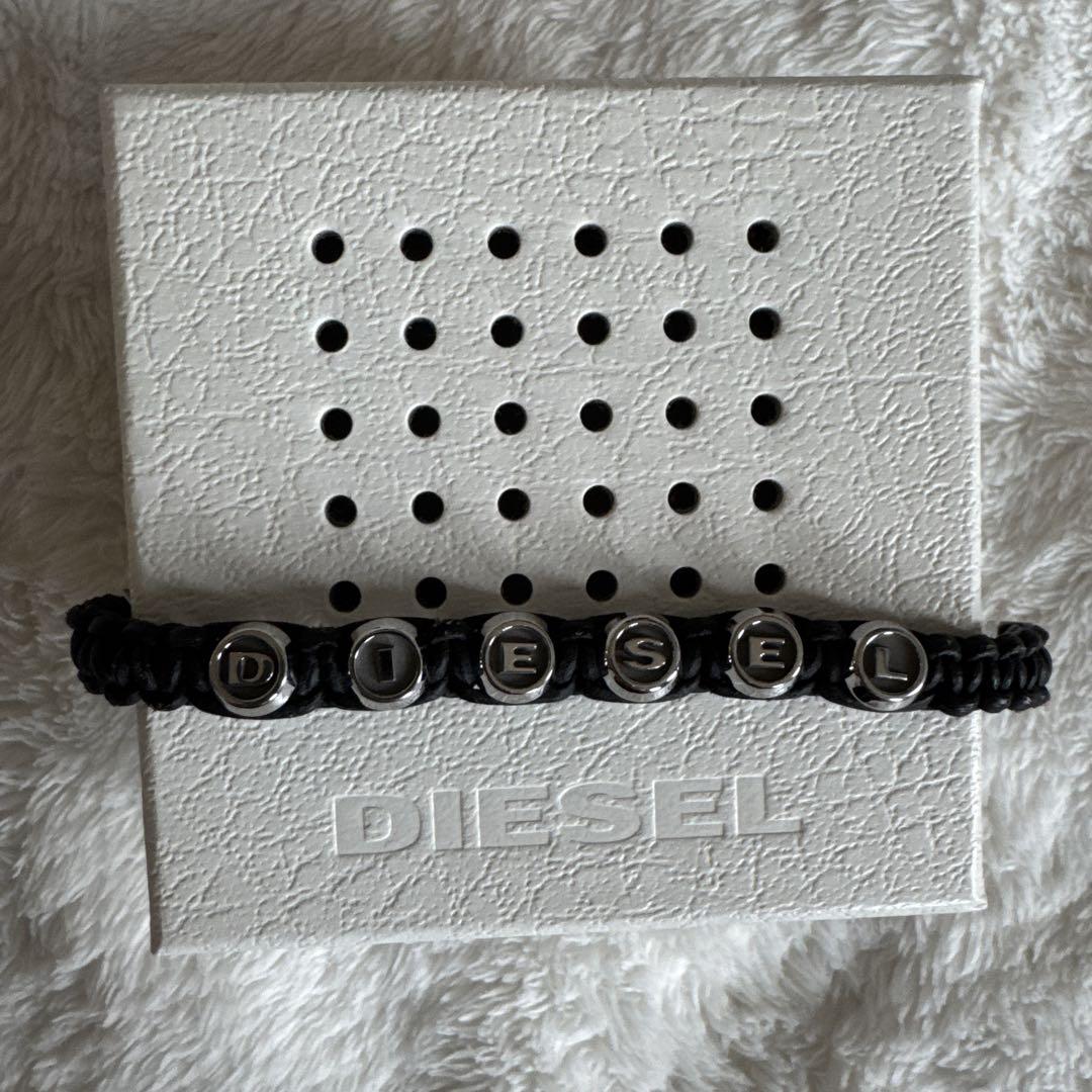 DIESEL ブラックブレスレット ボックス付き