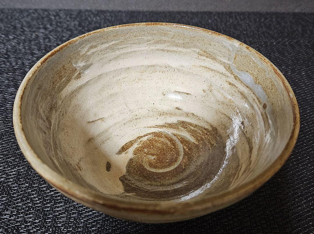 広島県福山市　熊野焼　花三島刷毛目茶碗　共箱　栞付き　茶道具　茶器　茶事　茶の湯