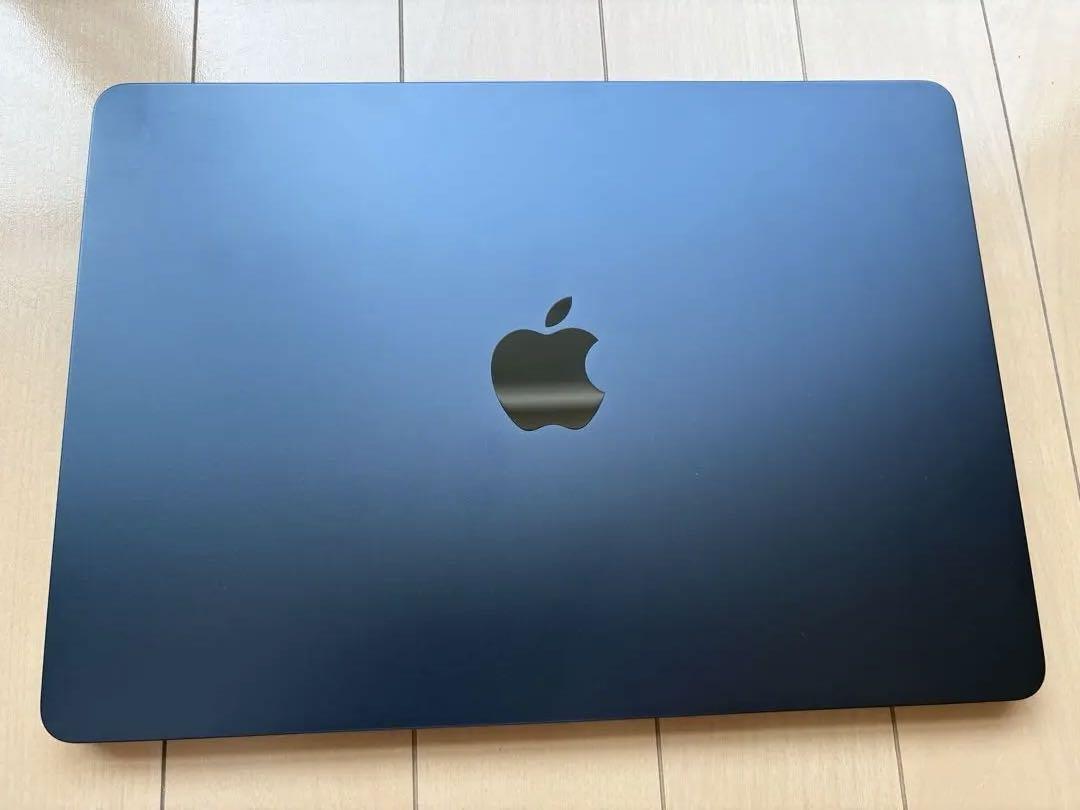 MacBook本体 MacBook Air 13in 256GB MLY33J/A M2 2022