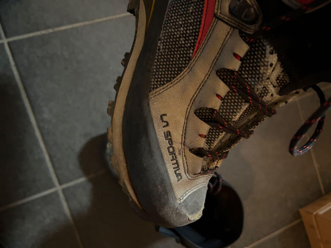 SPORTIVA 登山靴