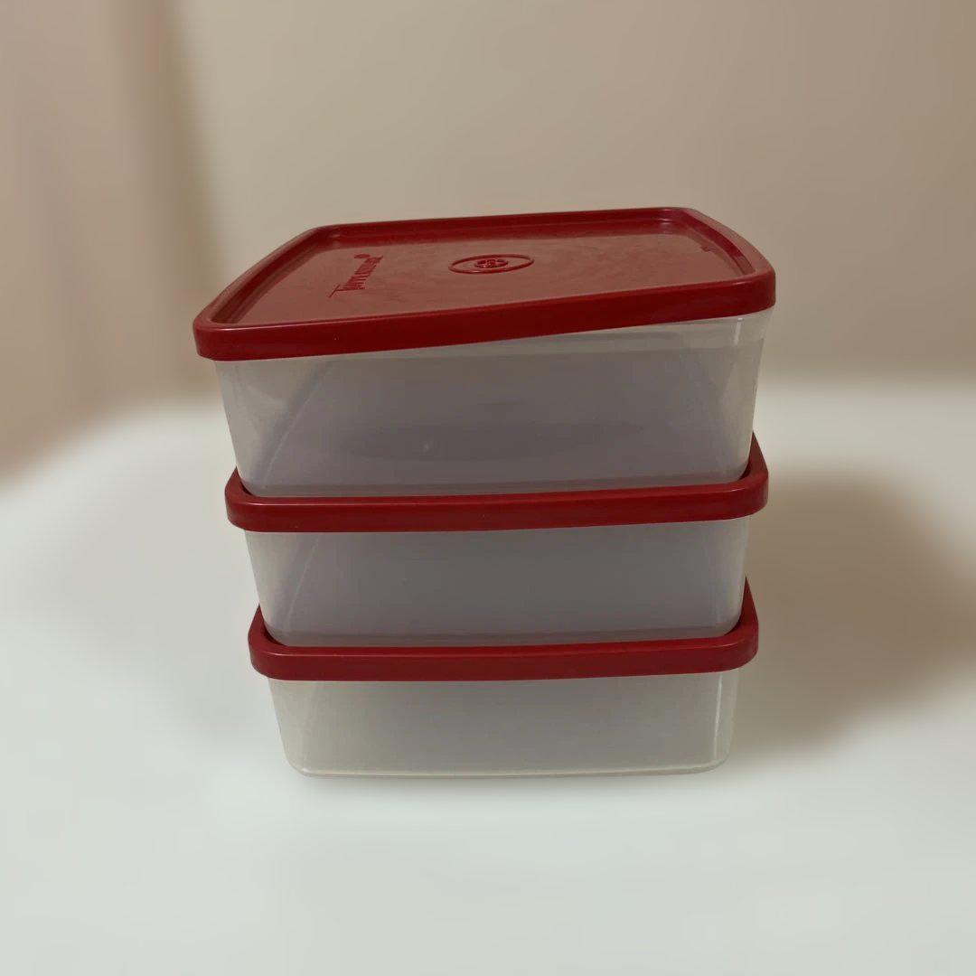 食品保存容器セット ブラック 日本タッパーウエア株式会社の商品 タッパーウエア株式会社。食品保存容器セット 透明ボディ 赤い蓋