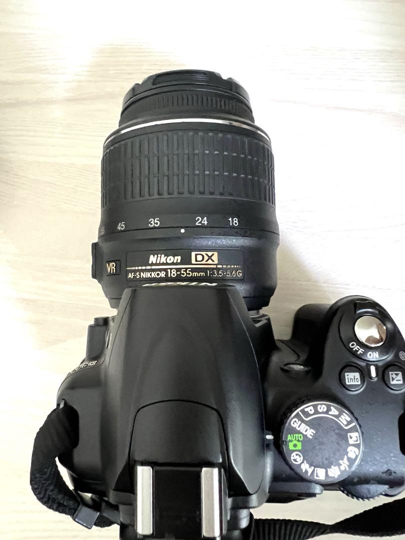 ジャンク品　Nikon デジタル一眼レフカメラとレンズ2点