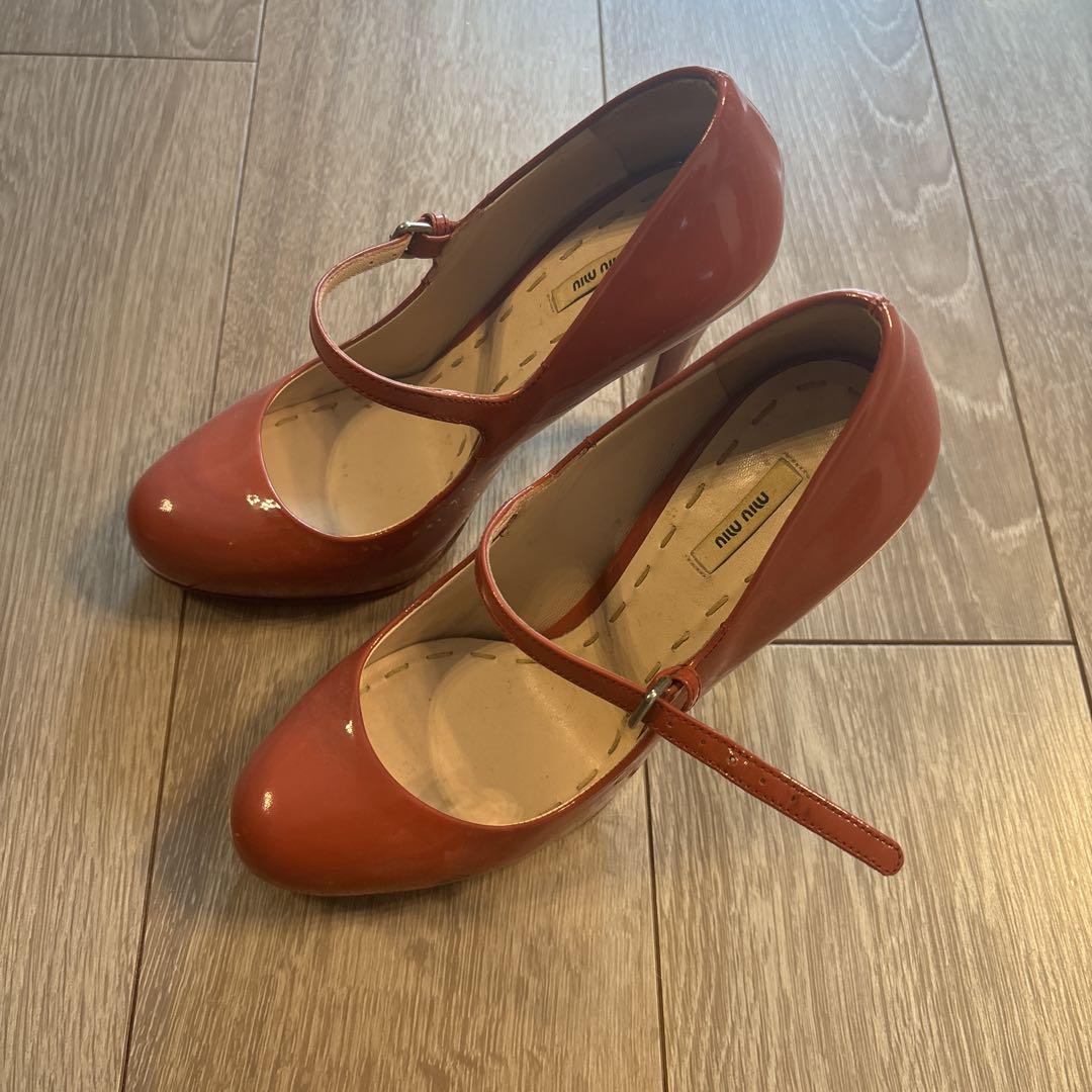 Miu Miu ベージュ ストラップ付き ハイヒール MIU MIU☆パンプス☆新品☆ストラップ有☆ビジュー付☆ピンク