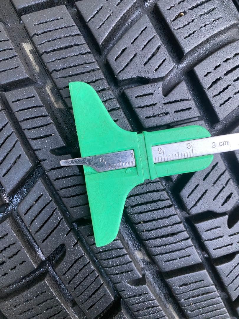 約8部山!ヨコハマ 175/65R15 アイスガード スタッドレス4本 即発送可 約8部山!ヨコハマ 175/65R15 アイスガード スタッドレス4本 即発送可