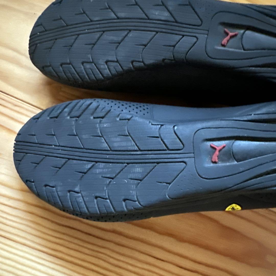 プーマ　フェラーリ　スニーカー　25.5