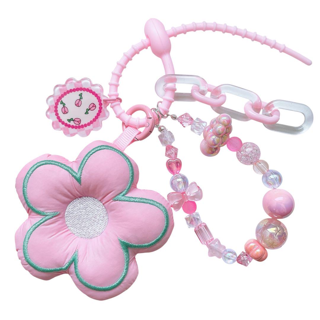ビーズキーホルダー⭐︎じゃらじゃらキーホルダー 吹き込む