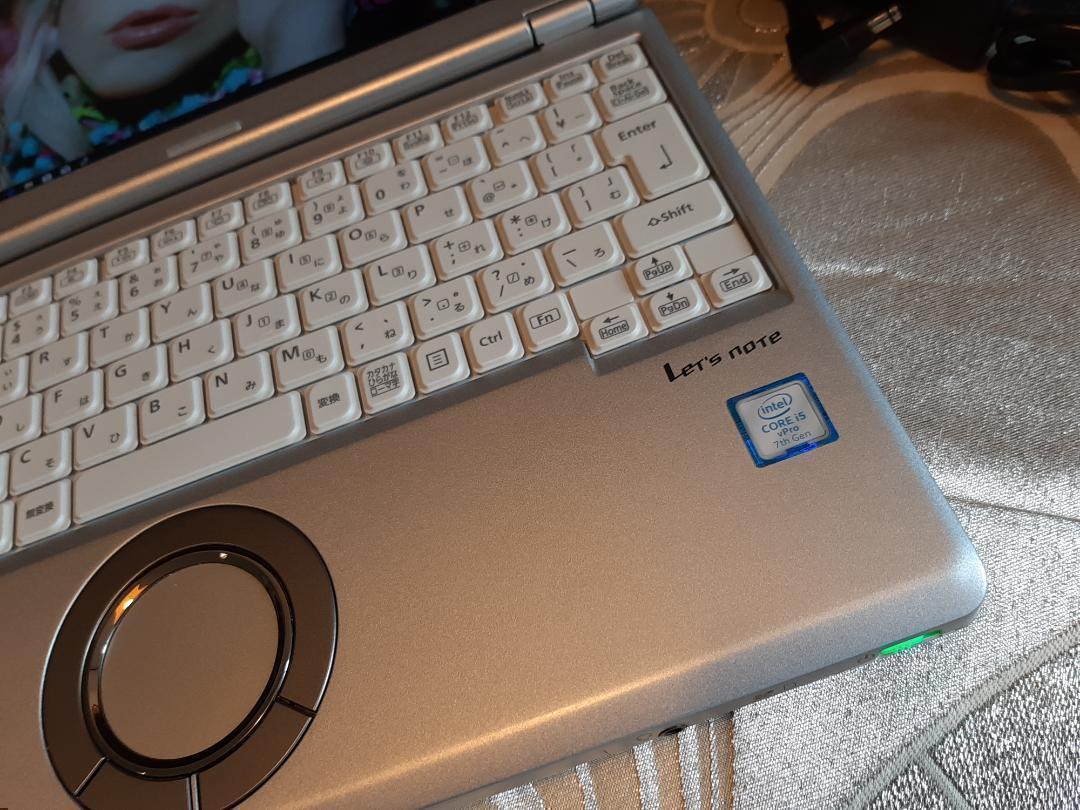 SZ6 i5 7300U 256G 8G Panasonic FHD