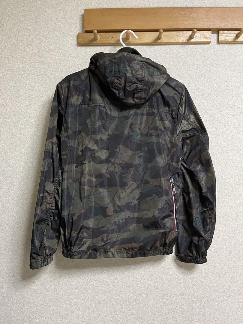 モンクレールMONCLER迷彩柄 ナイロン マウンテンパーカー 3 正規 モンクレールMONCLER迷彩柄 ナイロン マウンテンパーカー 3 正規