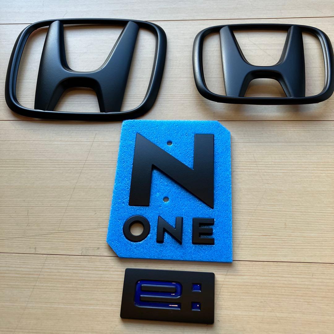 ホンダN-ONE e:マットブラックエンブレムセット ホンダN-ONE e:マットブラックエンブレムセット