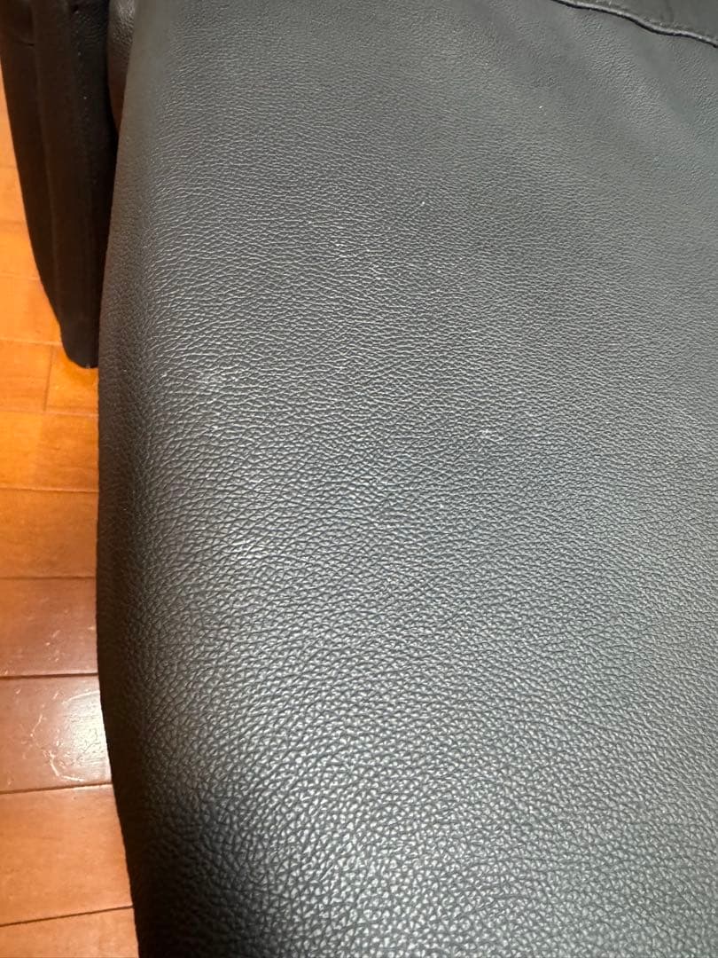 ニトリ 電動リクライニングチェア 本革(一部合成皮革)タイプ (コンフェ BK) ニトリ 電動リクライニングチェア 本革(一部合成皮革)タイプ (コンフェ BK)