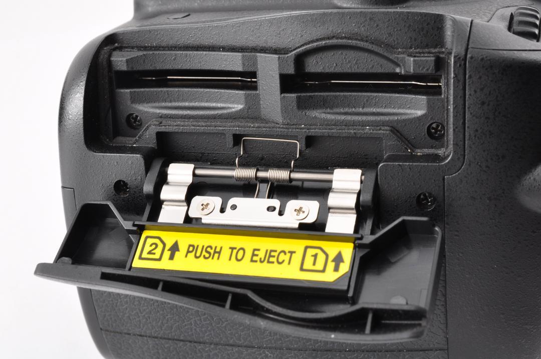 Nikon D7200 シャッター数 33627(22%) 超絶美品 #FB19