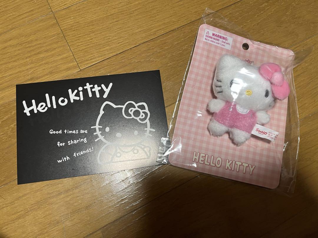 キティちゃん☆マスコットバッジ☆ぴたっとふれんず ☆フォト