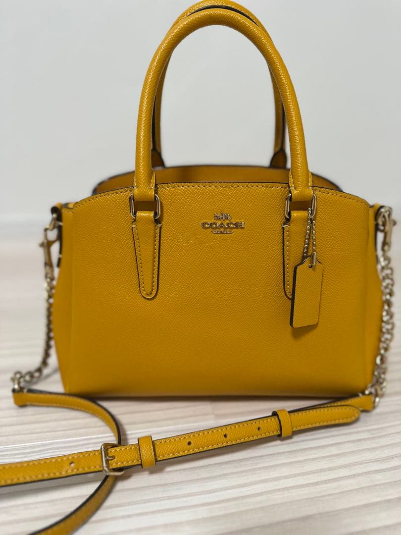 COACH ショルダーバッグ *美品*