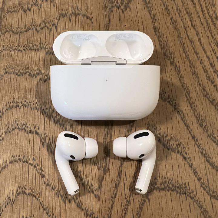 AirPods Pro イヤフォン 両耳のみ 【発送24時間以内】純正品//★ 純正品♡】AirPods Pro イヤホン 両耳のみ 【発送24H以内