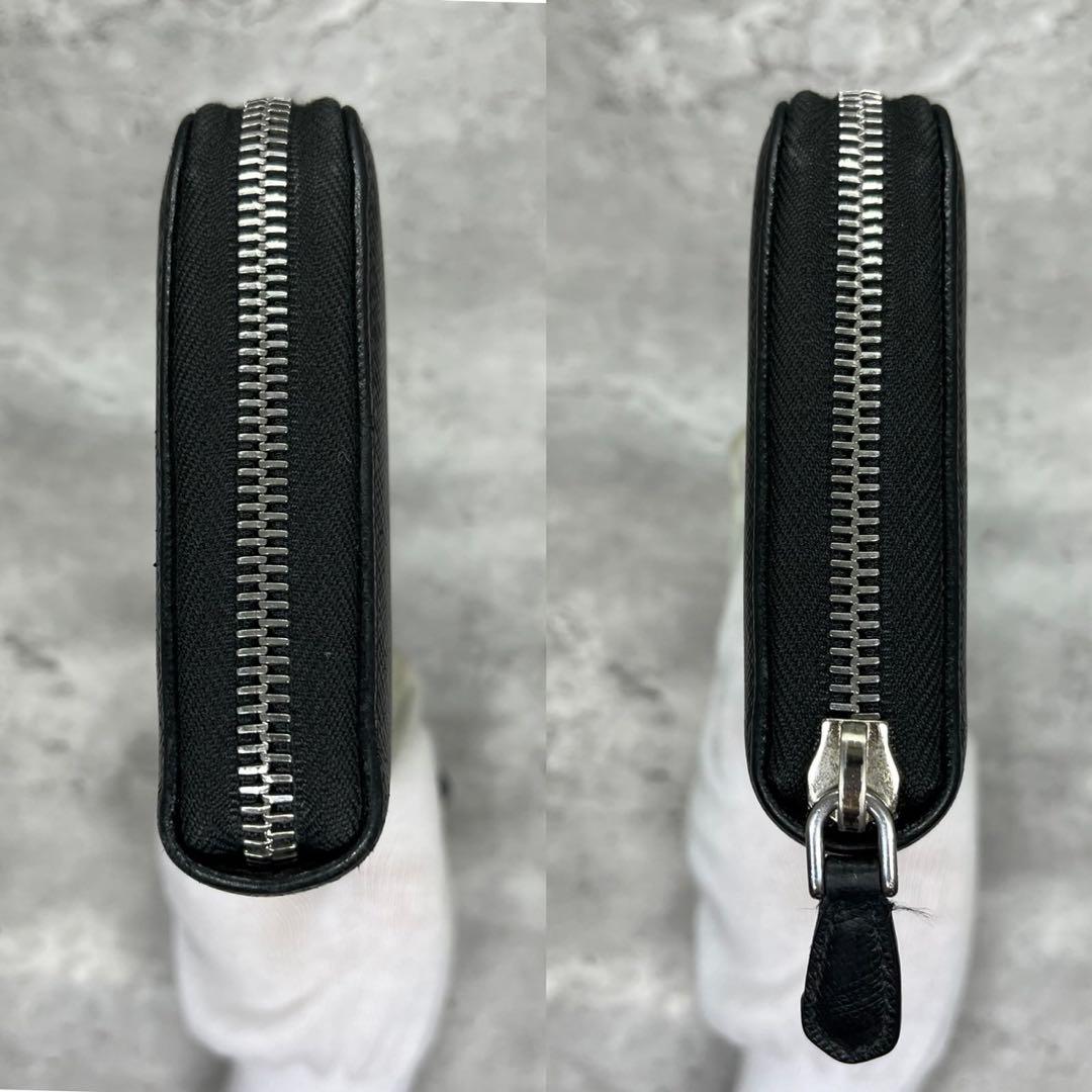 極美✨プラダ 長財布 ラウンドファスナー サフィアーノレザー 三角ロゴ 黒 プラダ 長財布 ラウンドファスナー サフィアーノ 三角ロゴ 黒
