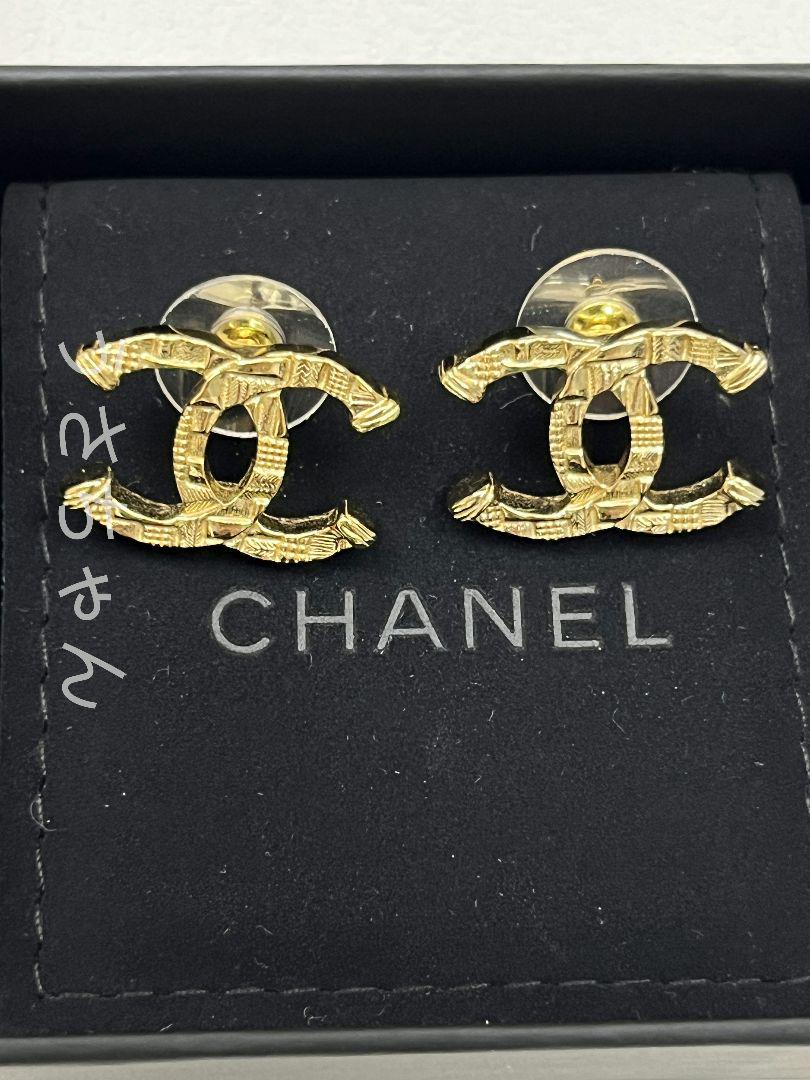 CHANEL シャネル メタル ピアス ゴールド 週末特別セール