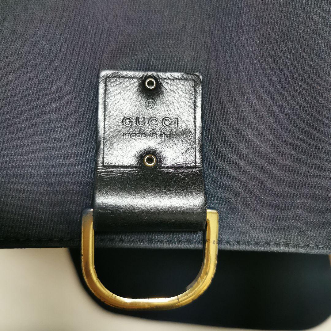 GUCCI ショルダーバッグ 中古品です。 画像3