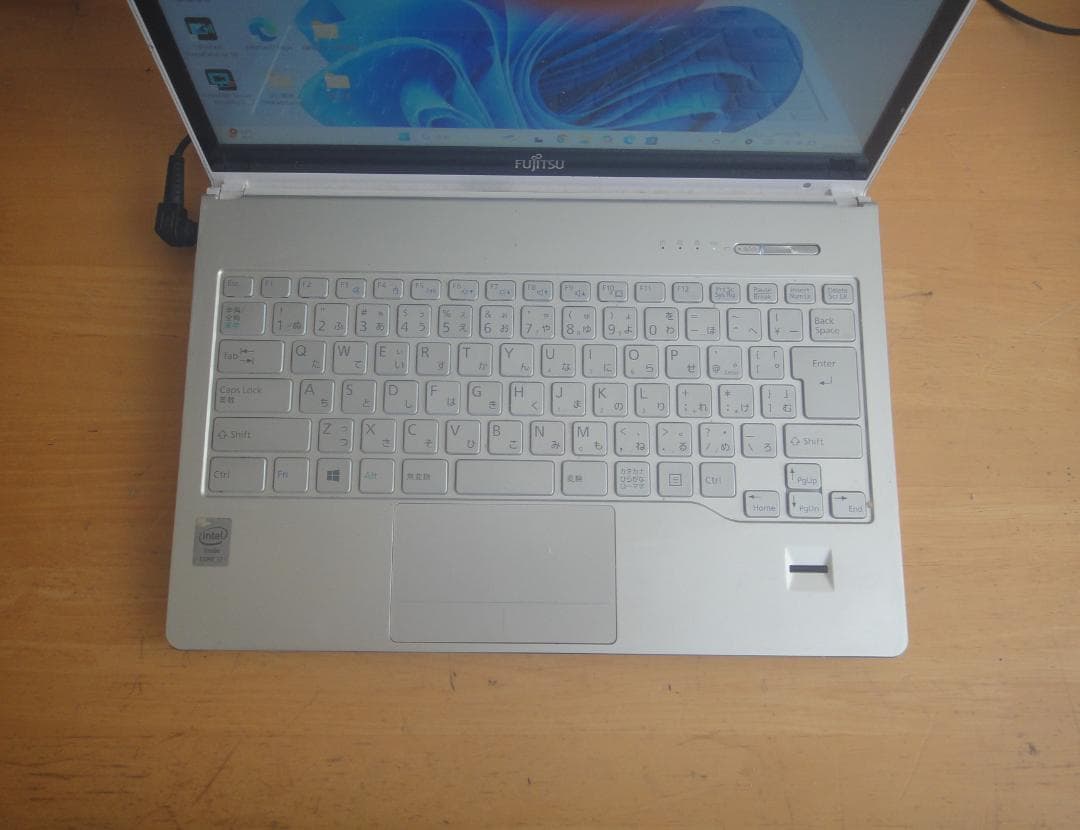 Lifebook SH90/P Windows11/ i5/SSD/5GB Lifebook SH90/P Windows11/ i5/SSD/5GB