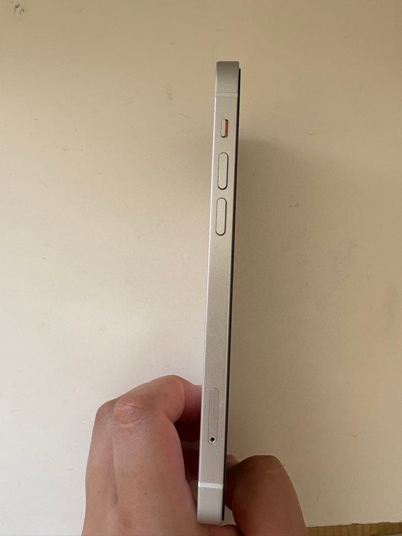 Apple iPhone 12 ホワイト 本体 Apple iPhone 12 ホワイト 本体