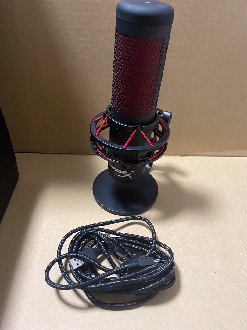 HyperX QuadCast コンデンサーマイク