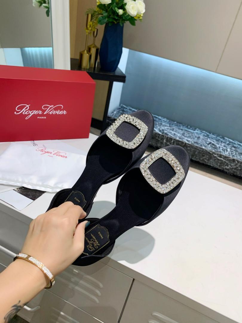 Roger Vivier Chips チップス 方钻フラットシューズ ブラック