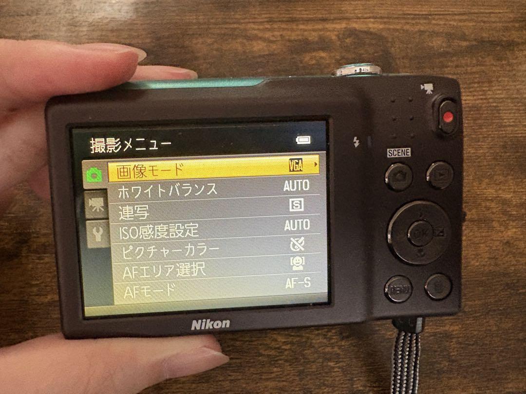 Nikon COOLPIX s3300 水色 コンパクトデジタルカメラ　美品