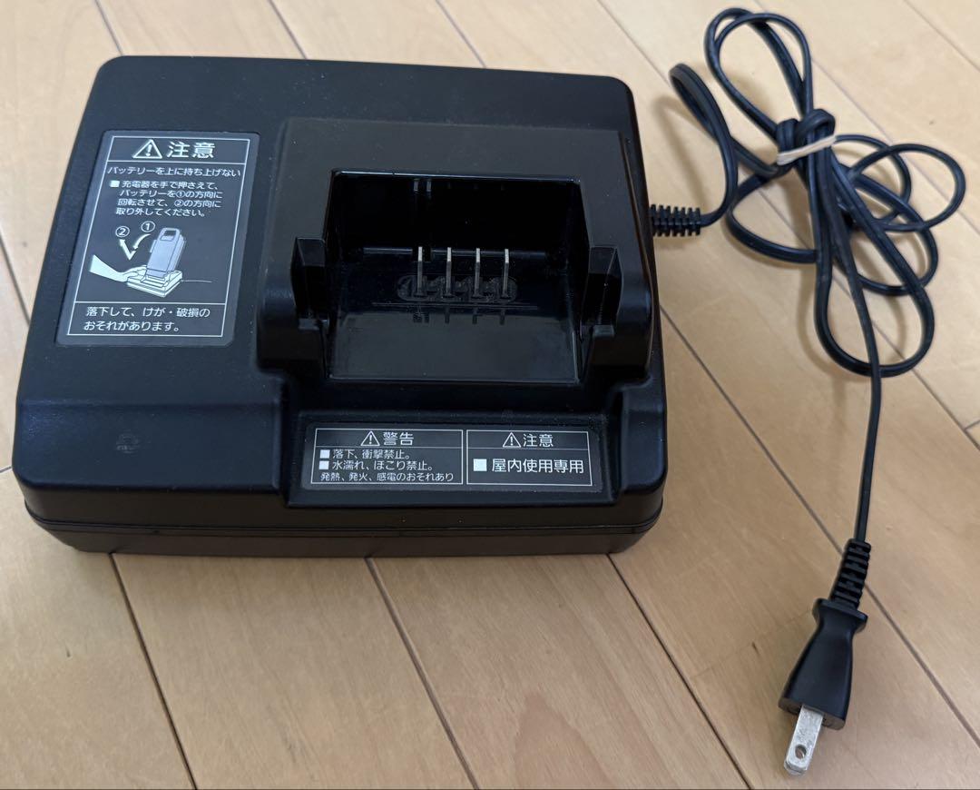 Panasonic電動自転車用バッテリー充電器 NKJ069Z2 アクセサリー