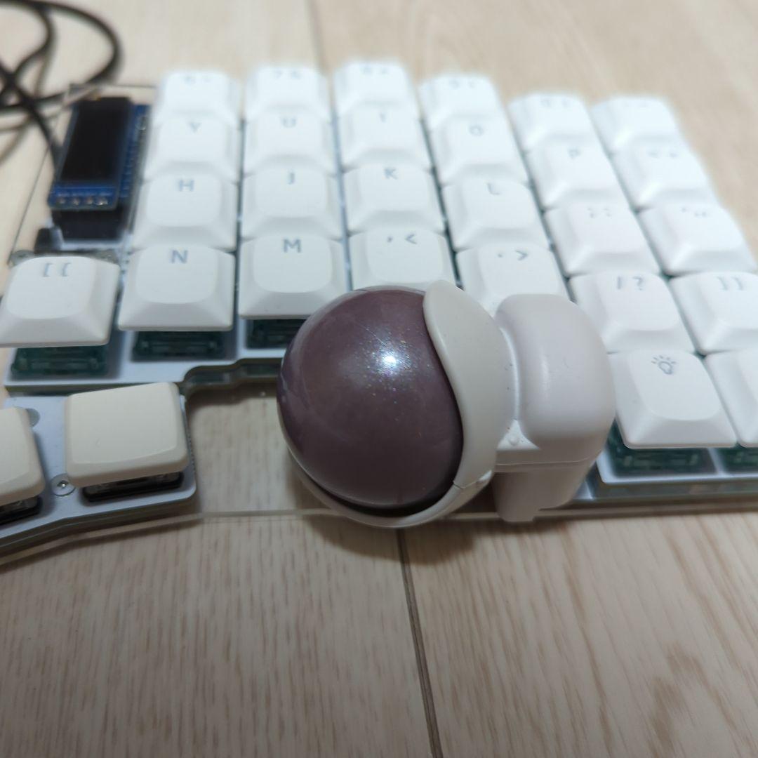 親指用のロープロキーキャップkeyball61 完成品