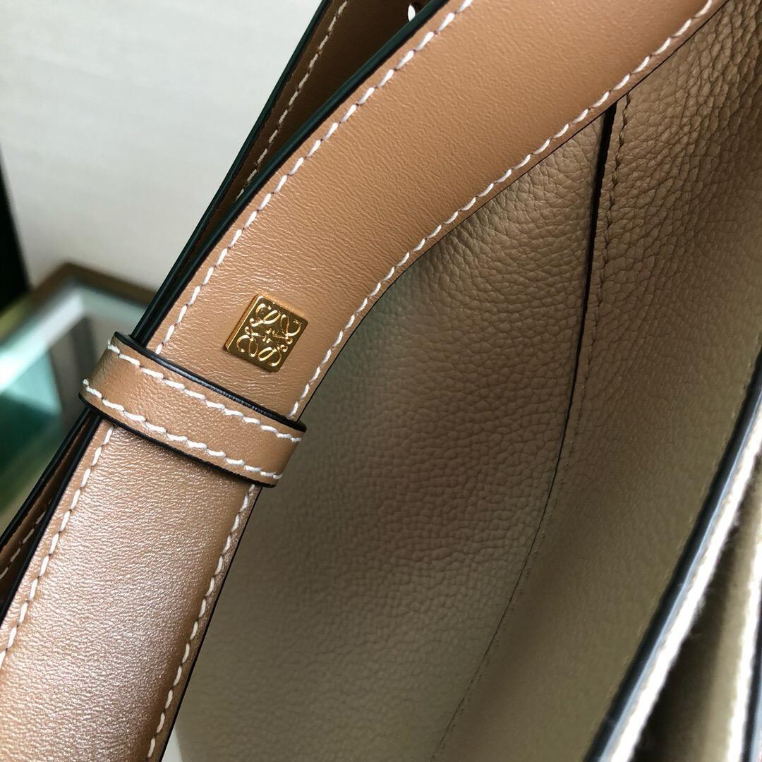 LOEWE ロエベ ハンドバッグ LOEWE ロエベ ハンドバッグ