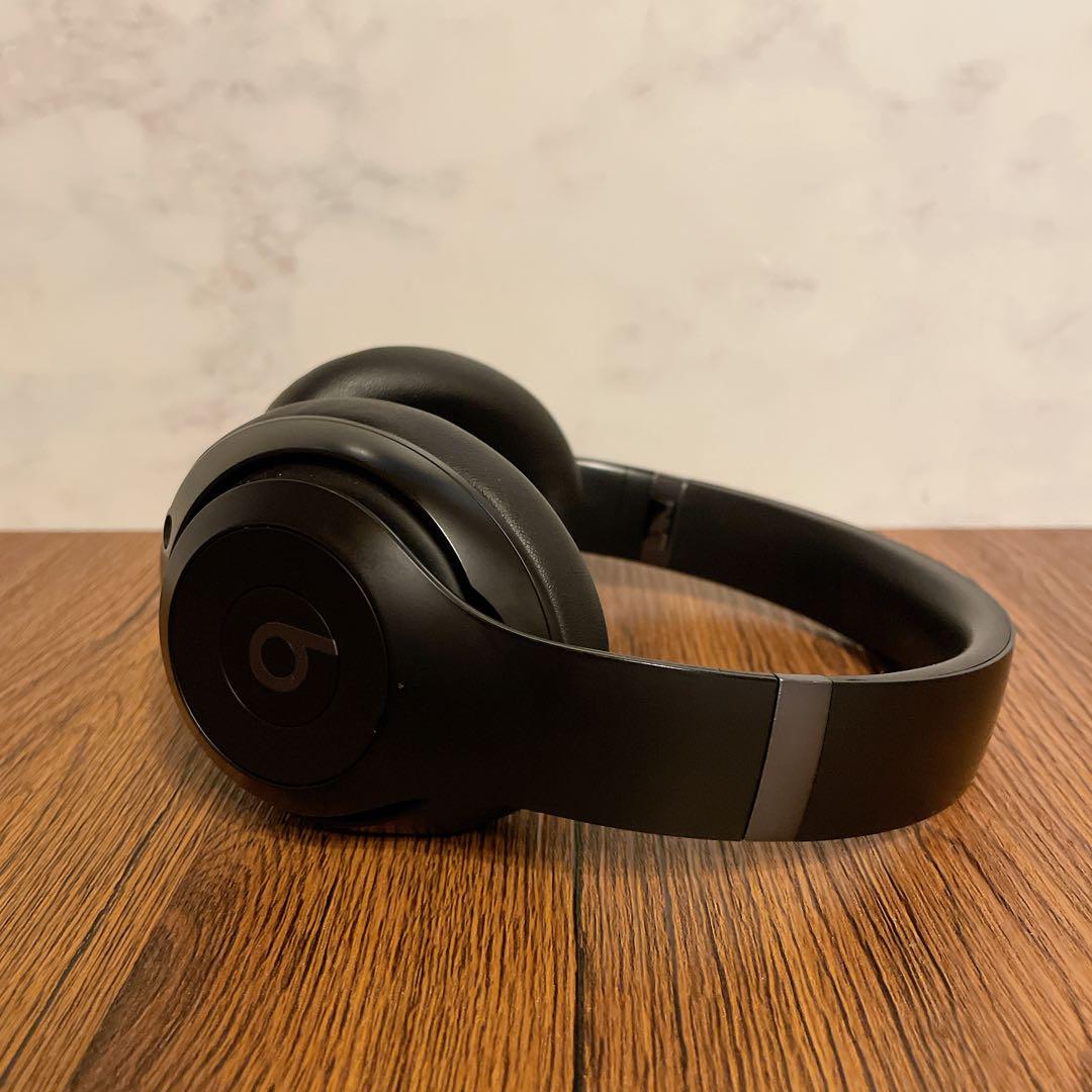 完品☆ Beats Studio ストア Pro ワイヤレスヘッドホン