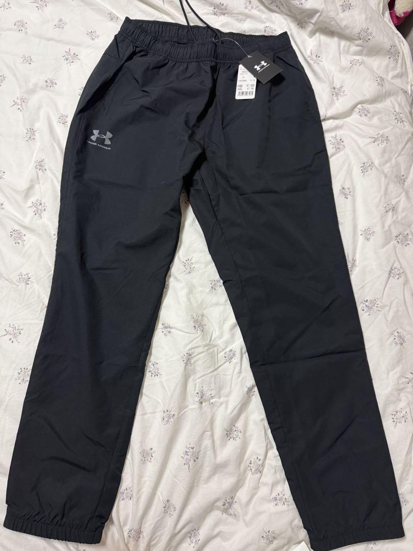 スポーツパンツ