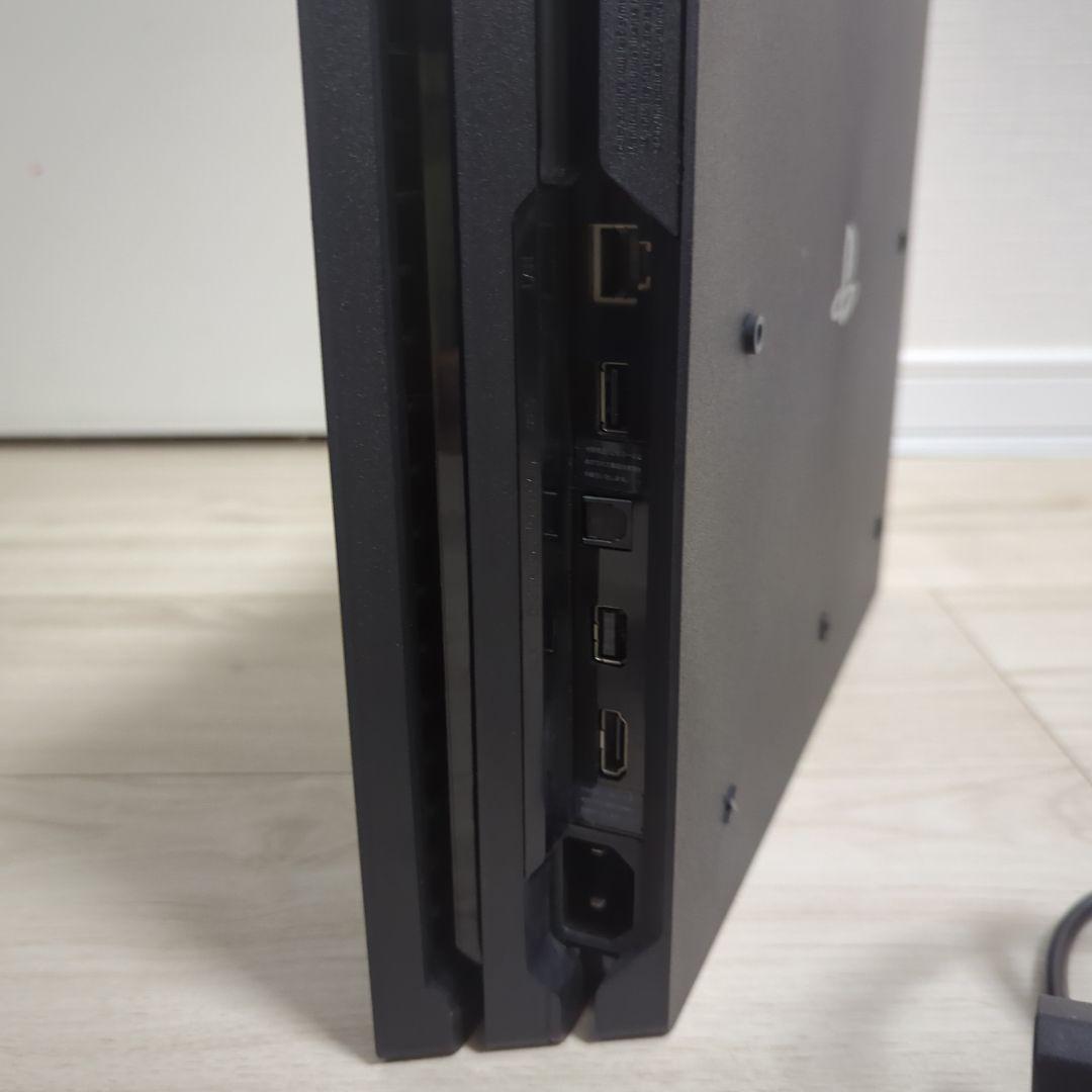 PS4 Pro SSD換装済み。ソフト3本 画像2