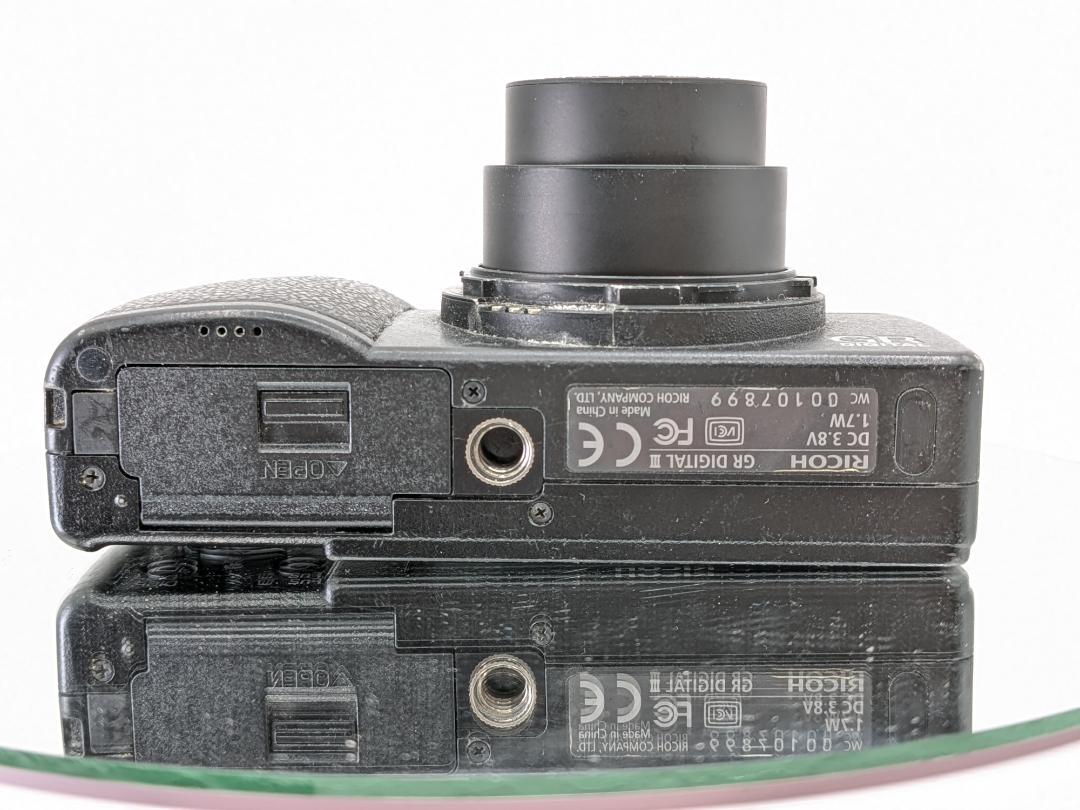 【訳アリ特価】RICOH デジタルカメラ GR digital iii GRD3