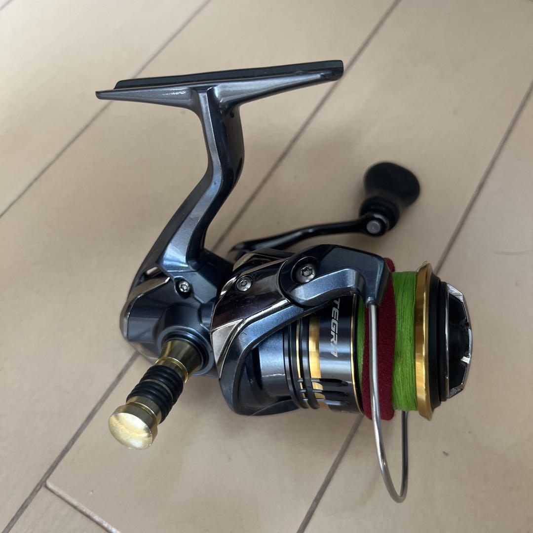 21 ULTEGRA C2000SHG スピンニングリール