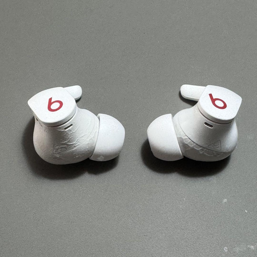 Beats Fit Pro ホワイト ワイヤレスイヤホン　ノイズキャンセル